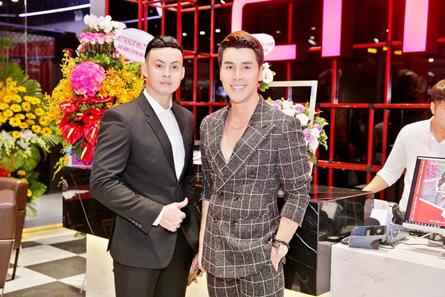 Á vương Hoàng Phi Kha